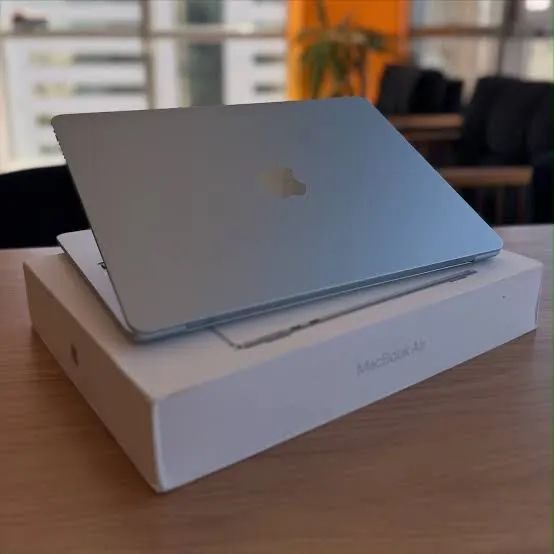 MACBOOK AIR M4 256/16 15? ? SKY BLUE - Foto 2