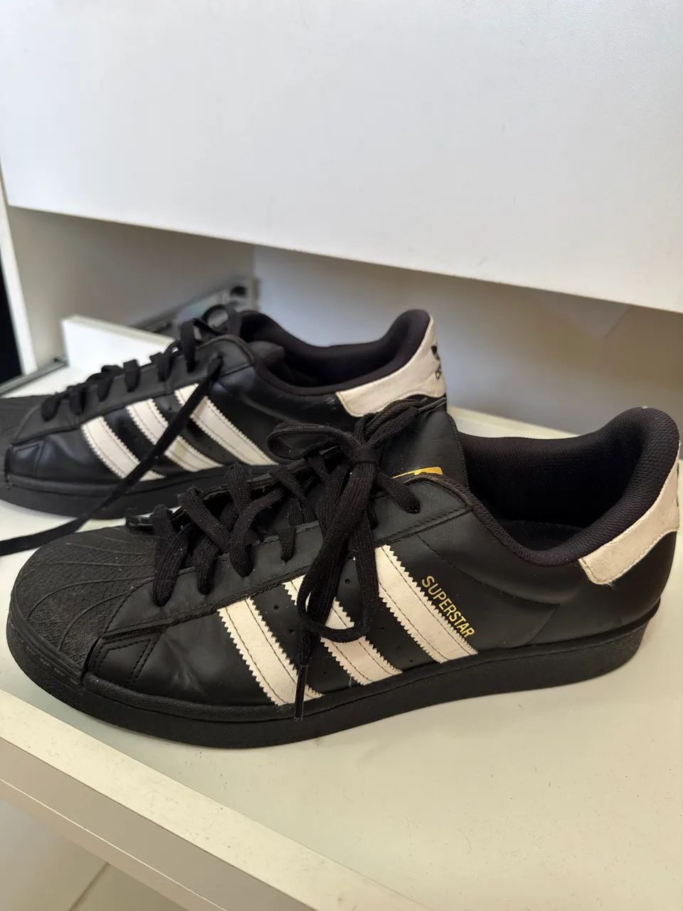 Adidas superstar preto tam42 - Foto 2