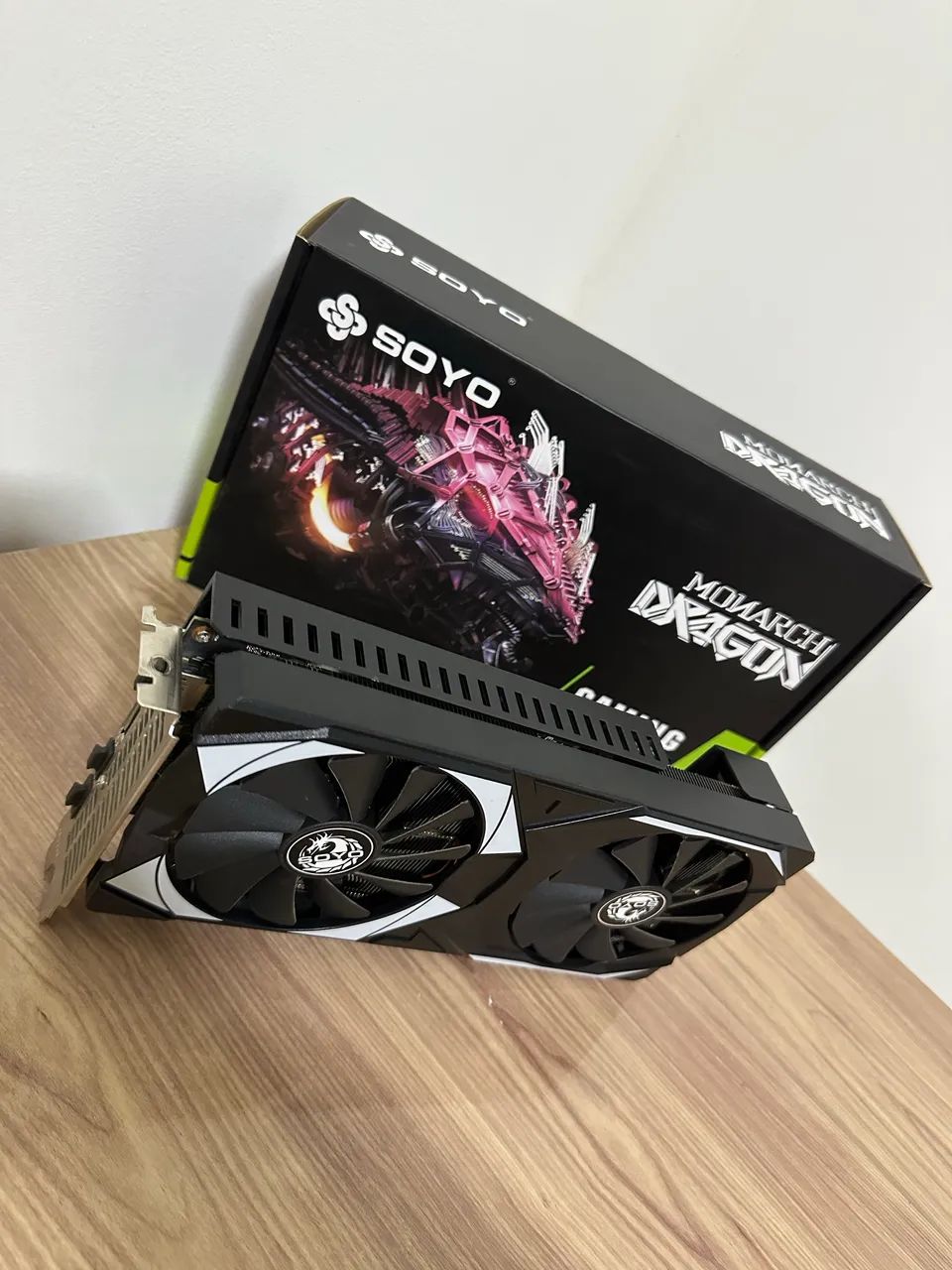 Rx 5700Xt Estado De Nova - Foto 3