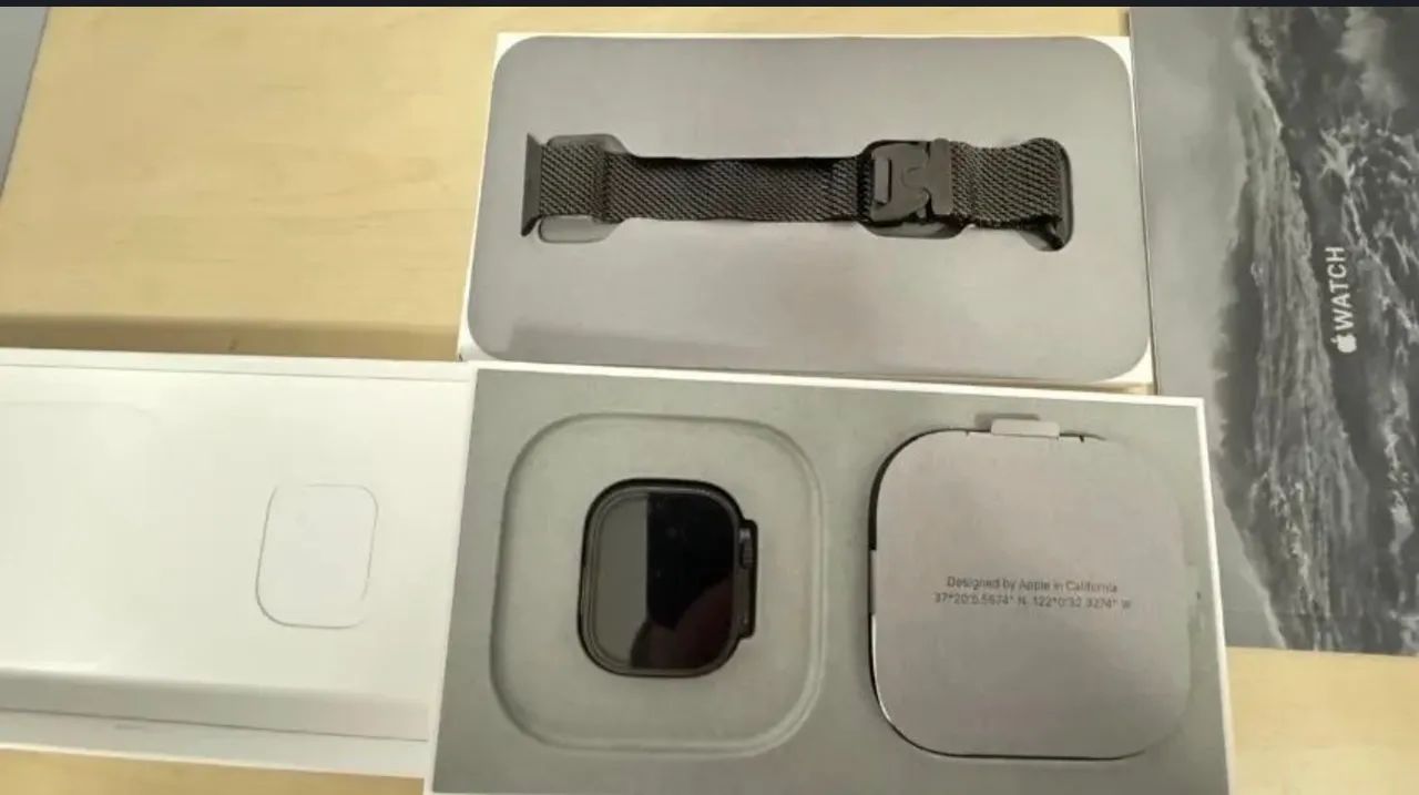 Apple Watch Ultra 2 - Pulseira milanês 