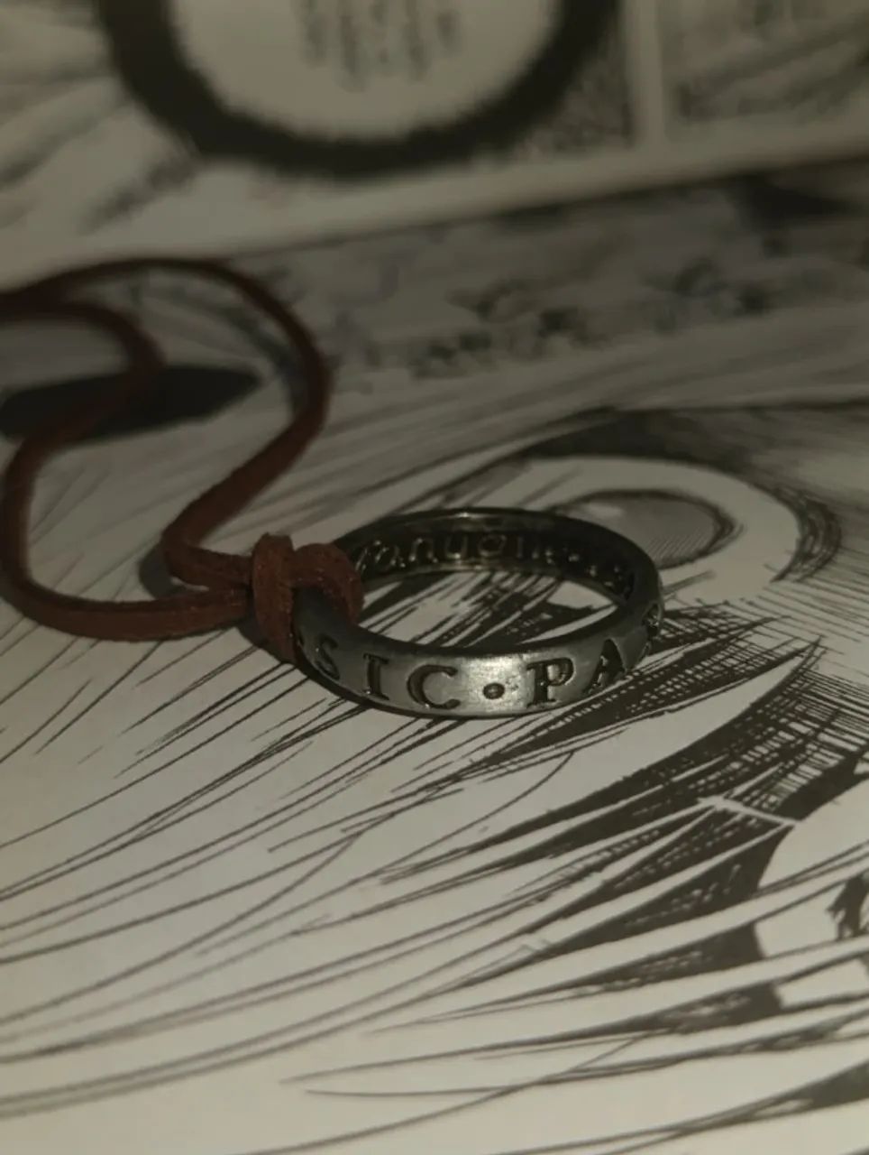 OPORTUNIDADE | Colar Anel Sir Francis Drake Uncharted 3 Original