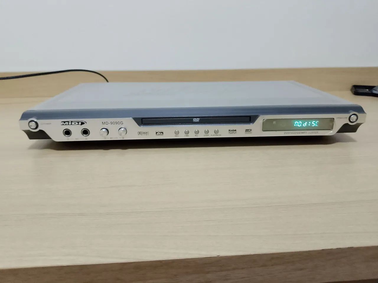 Leitor DVD CD player Midi Japan, com entrada para joystick 