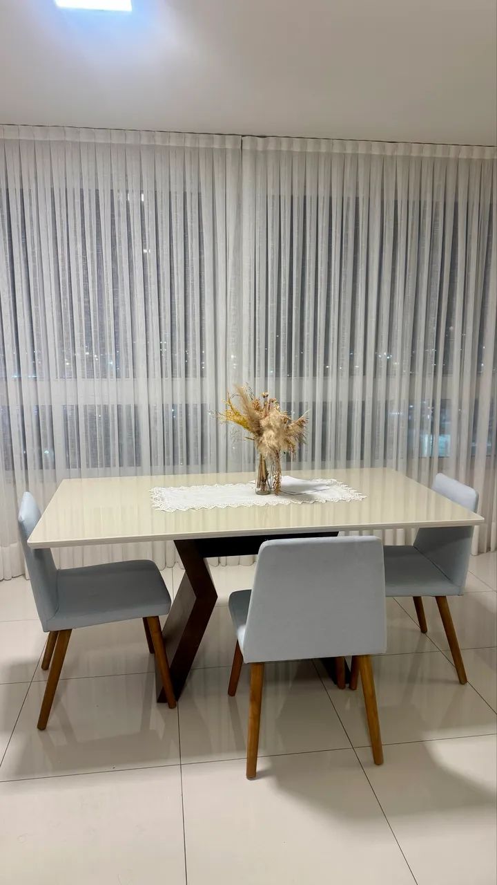 Mesa sala de jantar 