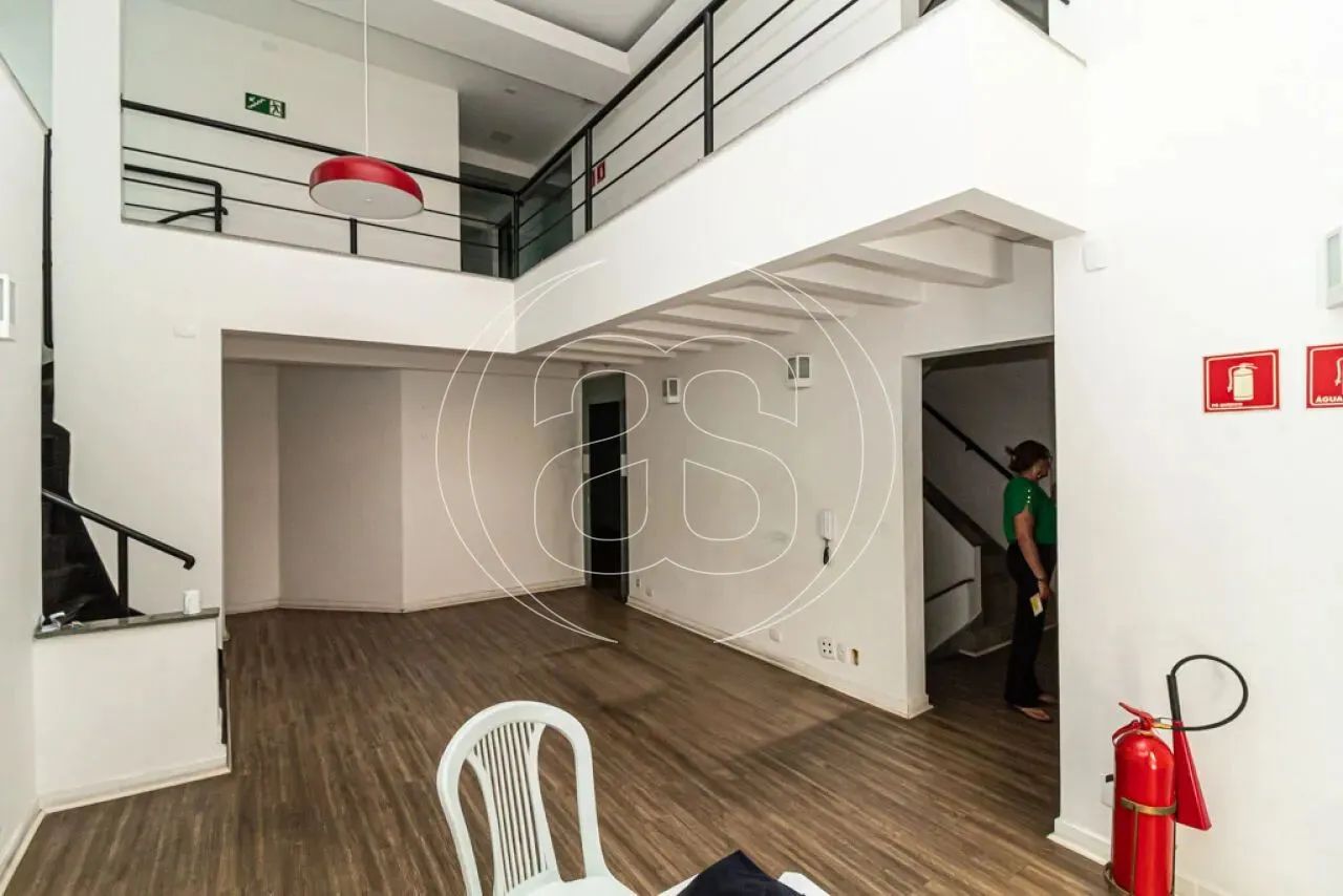 Oportunidade Comercial Imperdível em Moema: Prédio Monousuário com 665m², 8 Banheiros e 10 - Foto 3