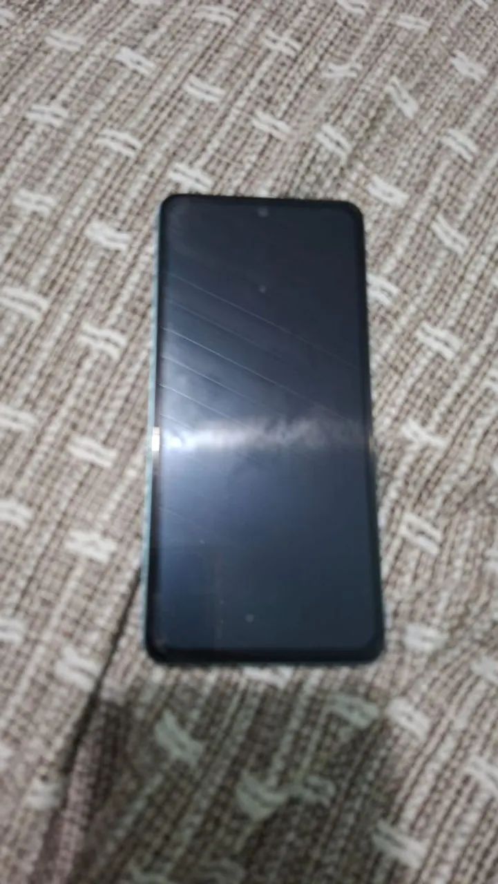 Vendo Celular Redimi note 14 - Foto 2