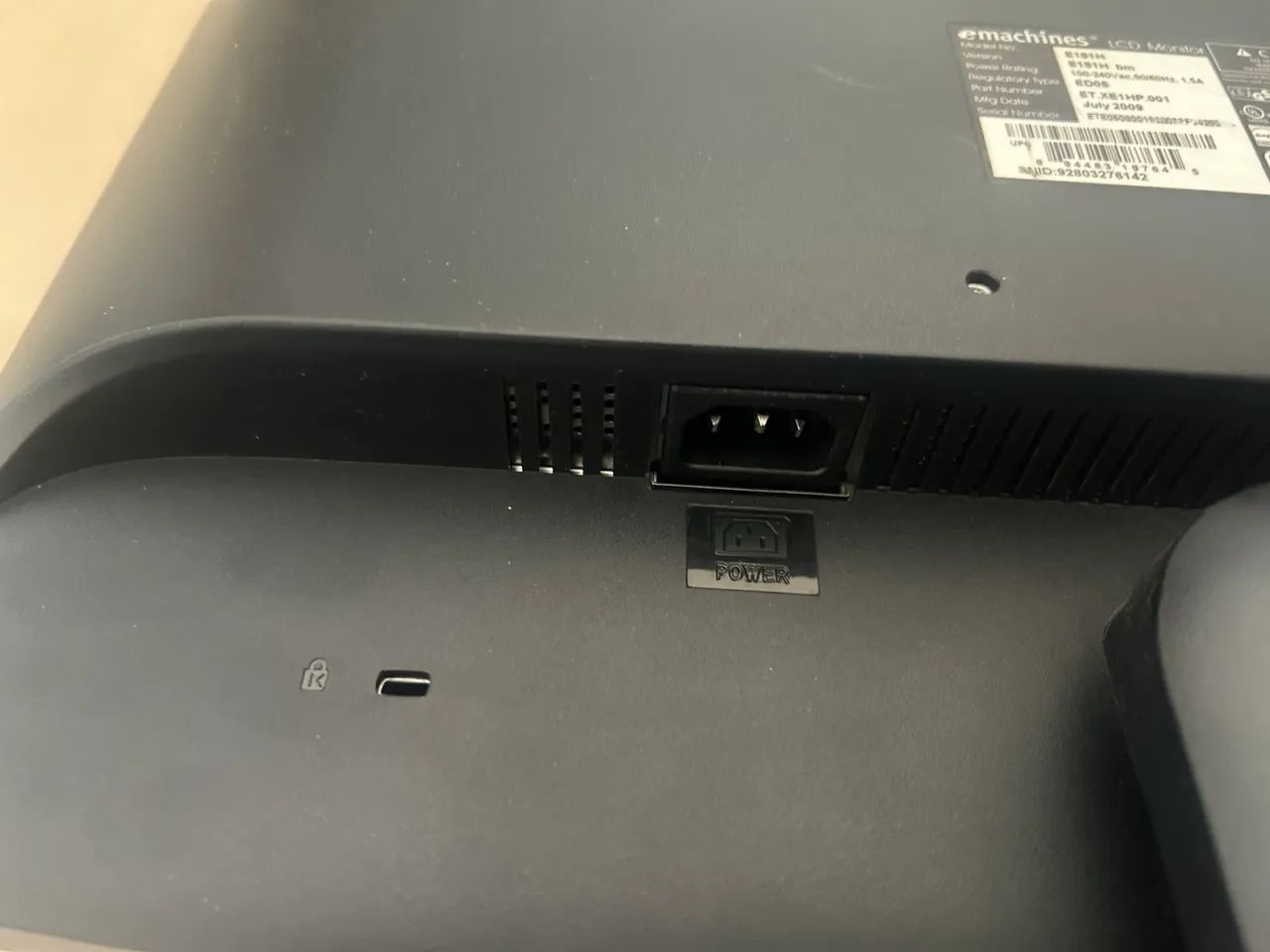 Monitor 18p emachines - Foto 6