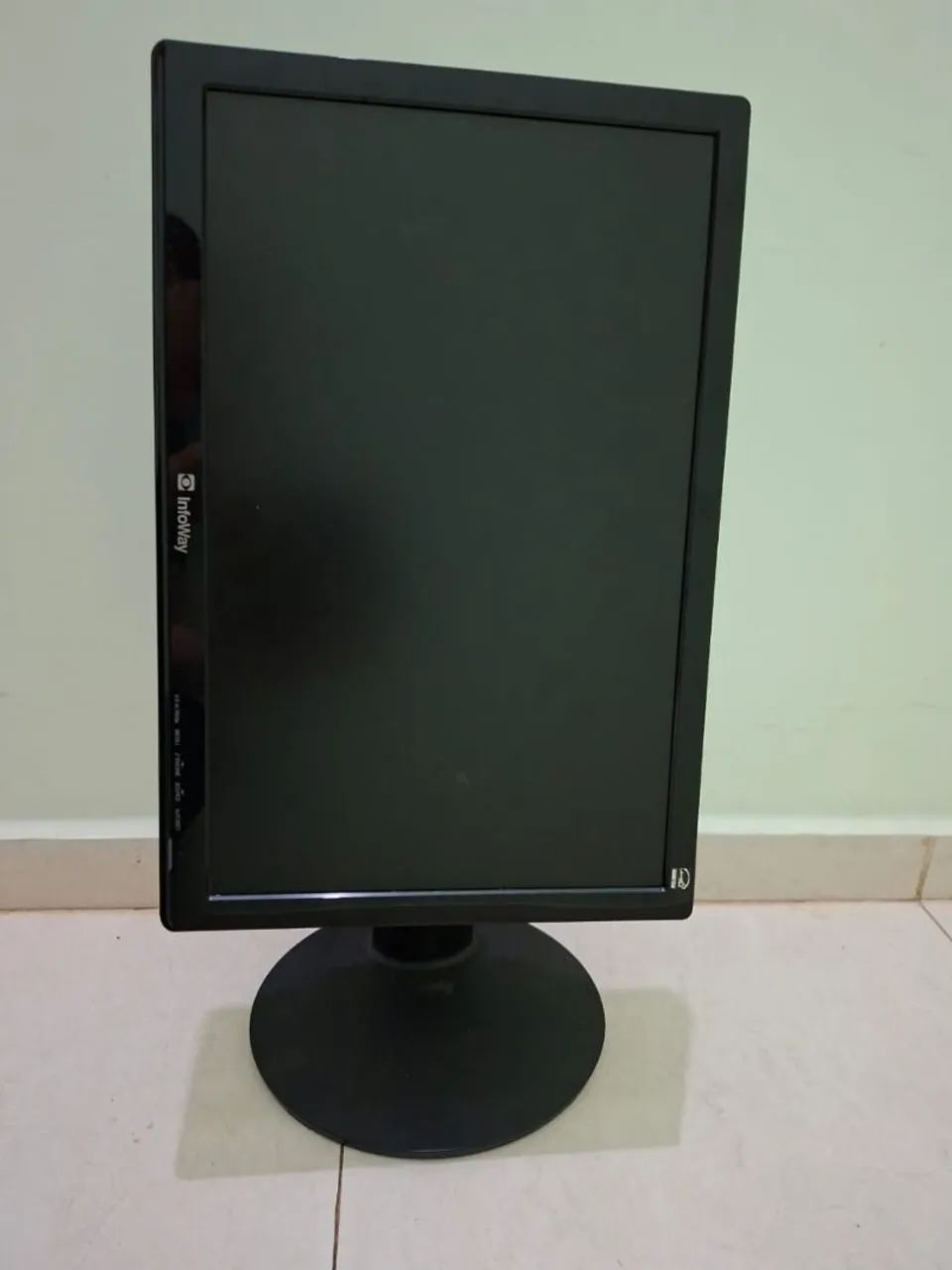 Vendo monitores móvel italtec infoway  com base ergonomica  - Foto 2
