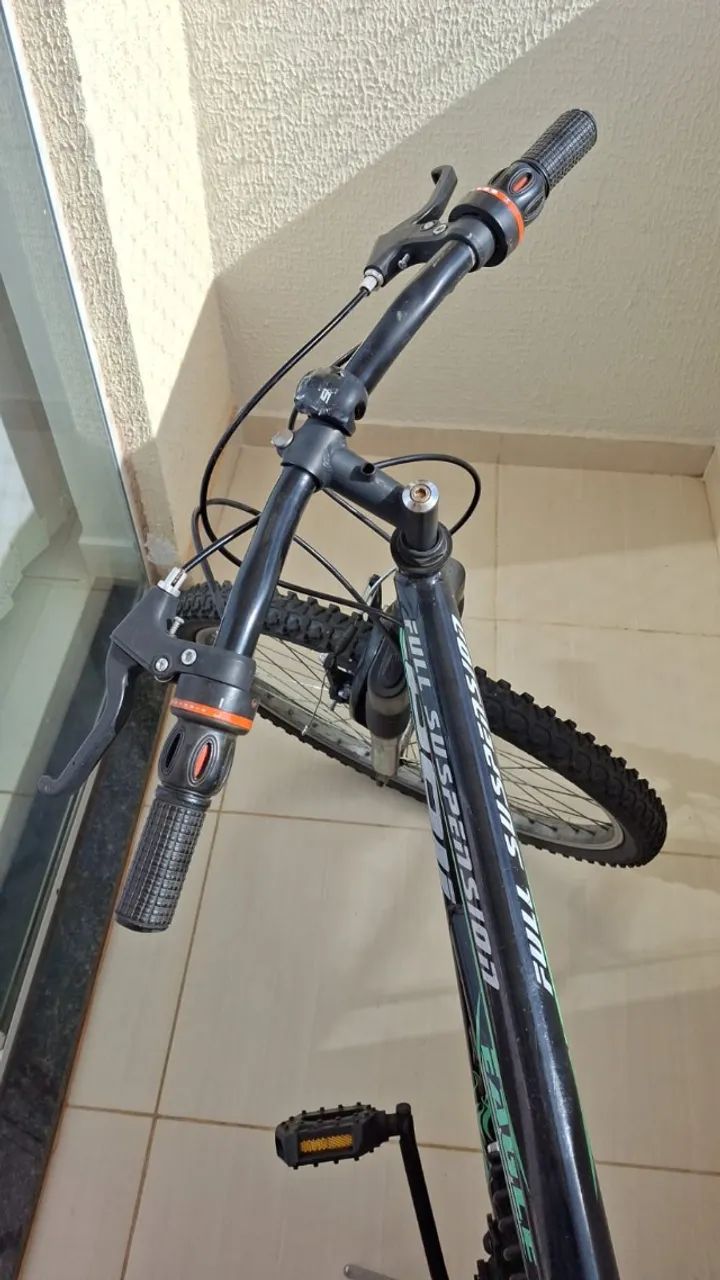 Bicicleta aro 24 - Foto 3