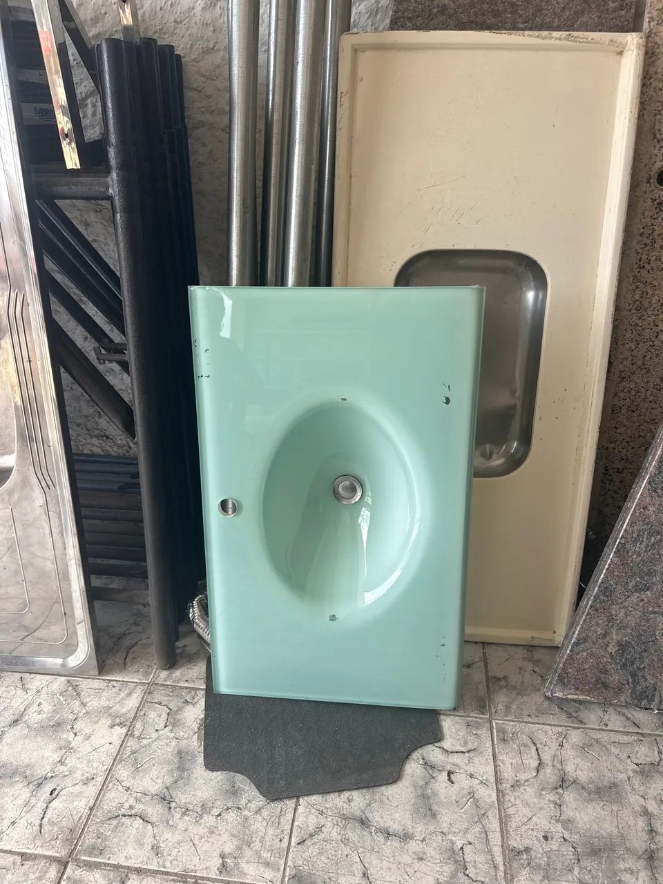 Pia de vidro completa 