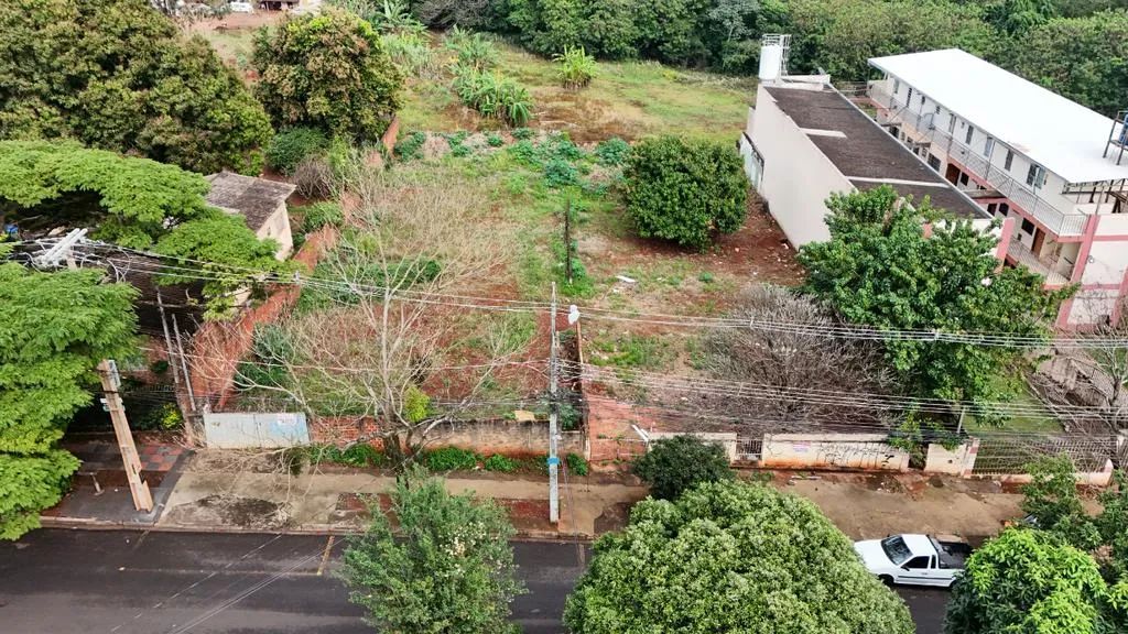 Terreno à venda em Maringá, Zona 07, com 1503.8 m² - Foto 5