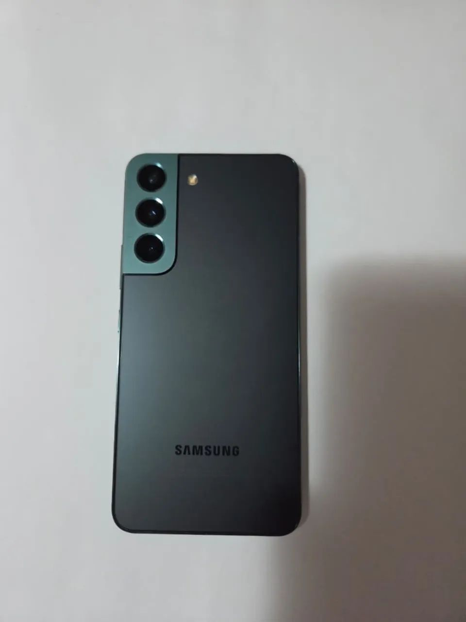 Celular Samsung S22 - Foto 2