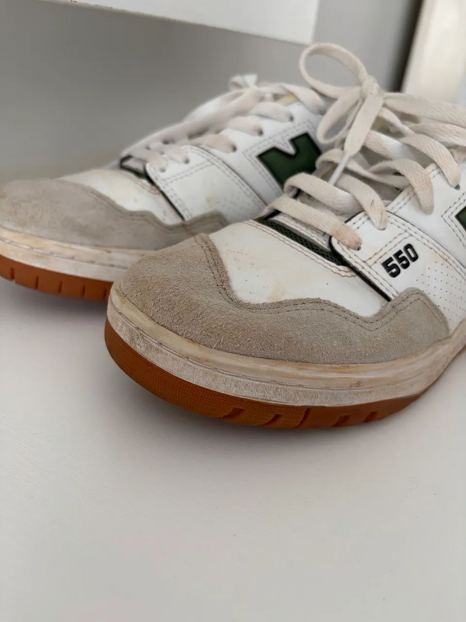 Tênis New Balance 550 verde e branco  - Foto 4