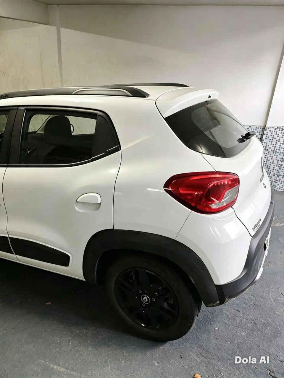 Renault Kwid Outsider 1.0 Flex 12V 5P Mec. 2020