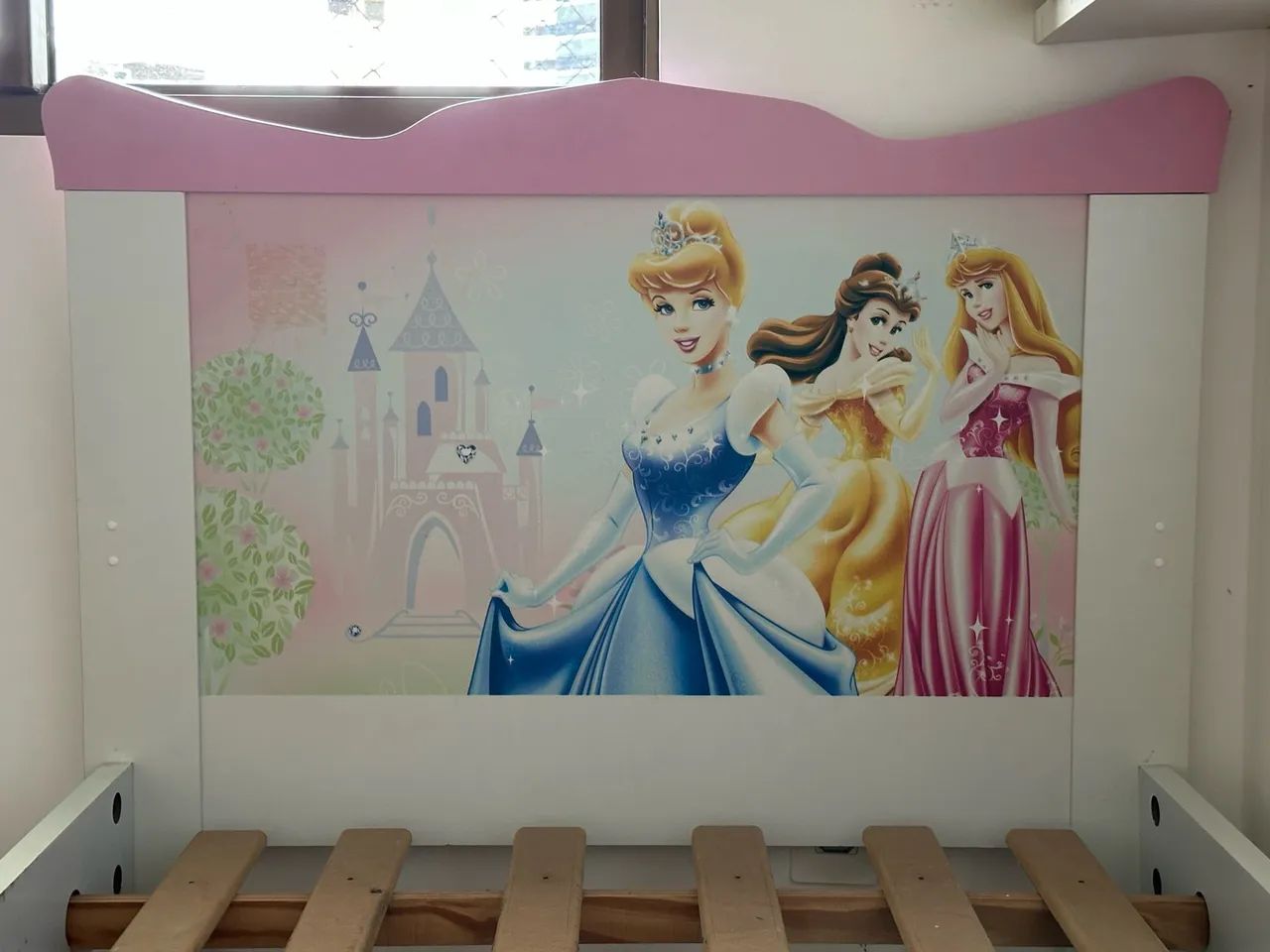 Duas camas das princesas.(Tema Disney) - Foto 2