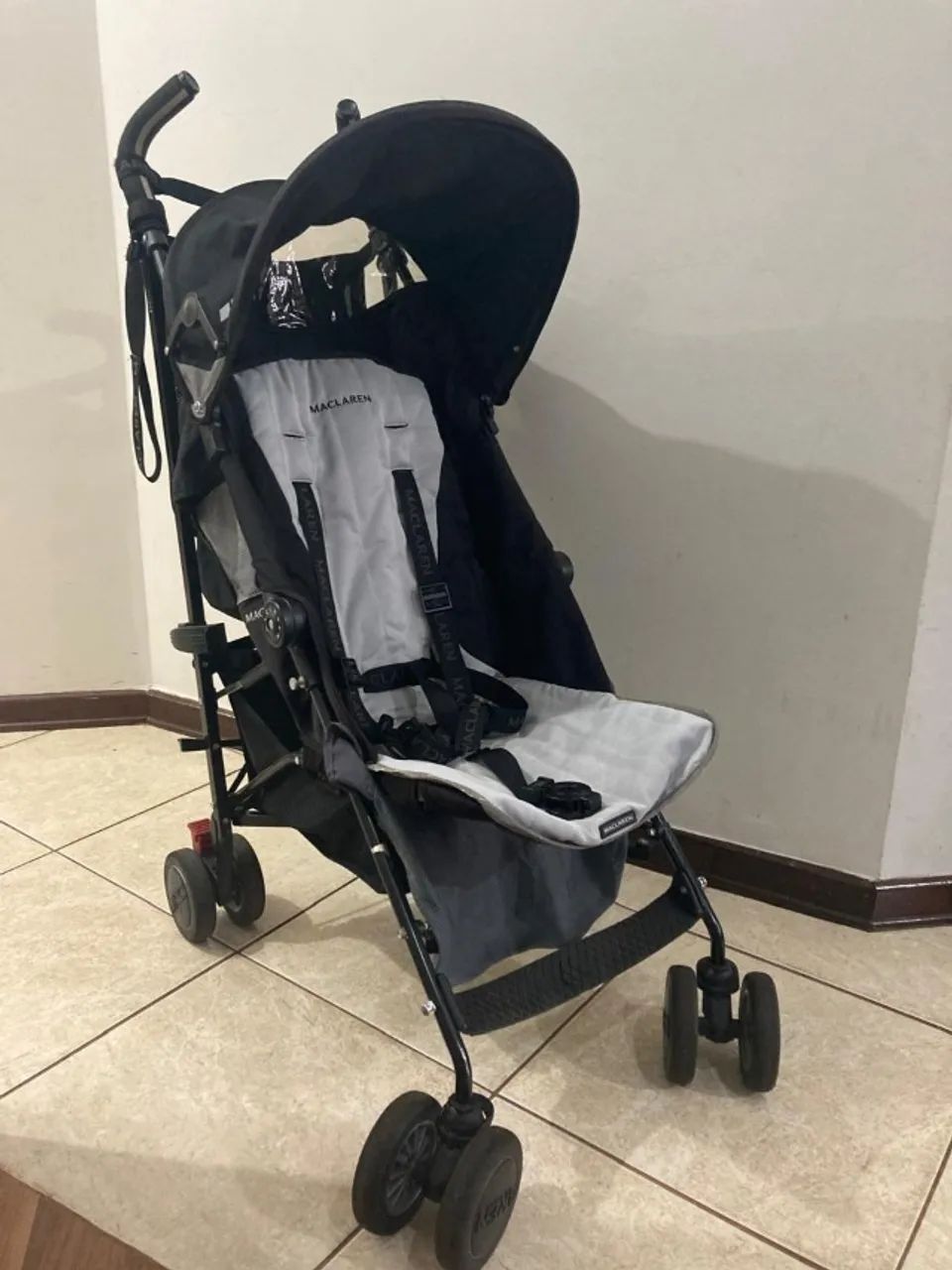 Carrinho De Bebê Maclaren