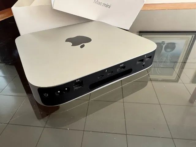 Apple M2 Mac mini 8GB 256GB 2023年　おまけ付き Apple Mac Mini (2023) M2 Octa Core de 8GB Ram/256GB SSD - Prata