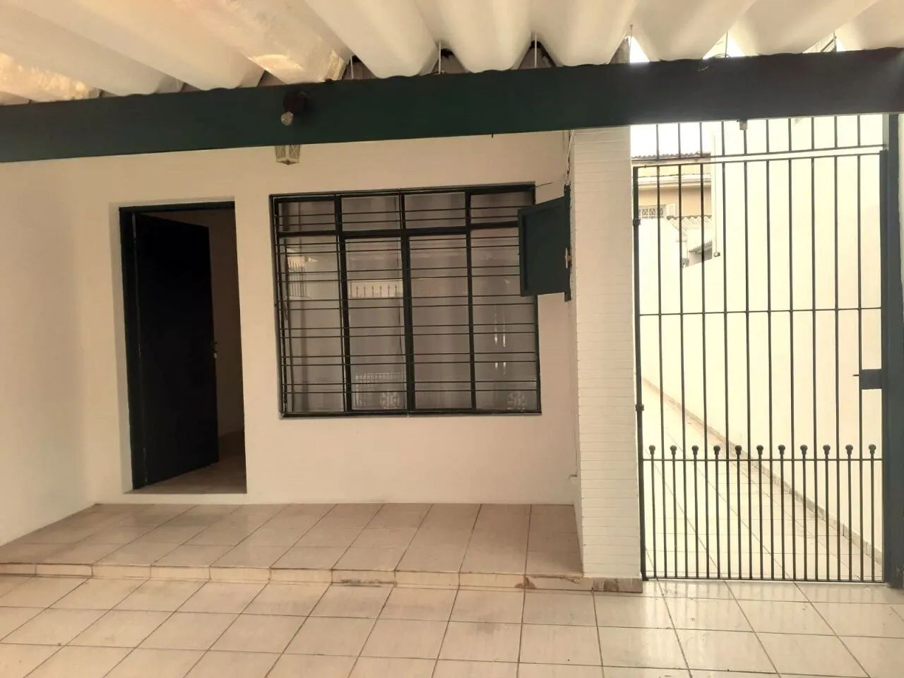 EXCELENTE SOBRADO LOCAÇÃO