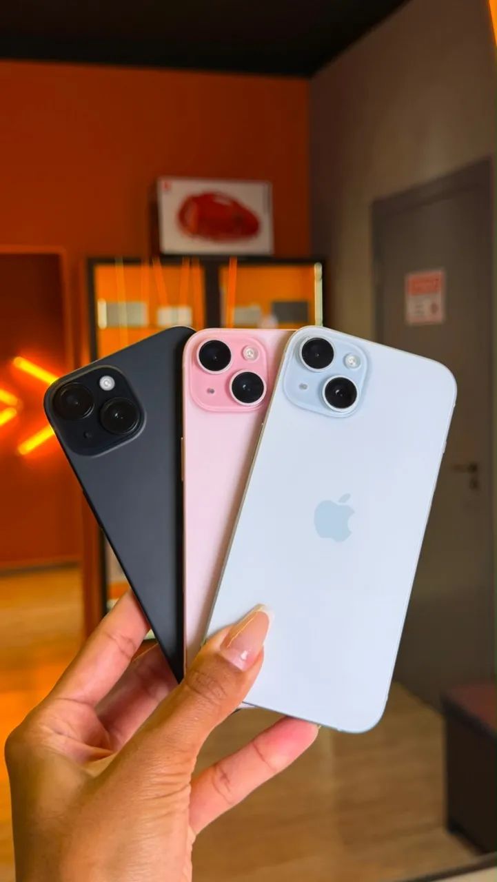 IPHONE 15 128GB SEMI NOVO COM 6 MESES DE GARANTIA!!