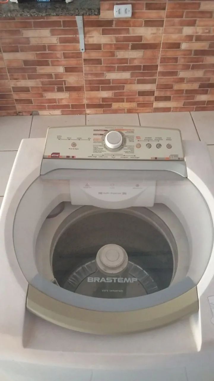 Máquina de lavar roupa 