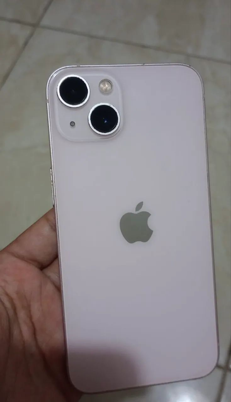 iPhone 13