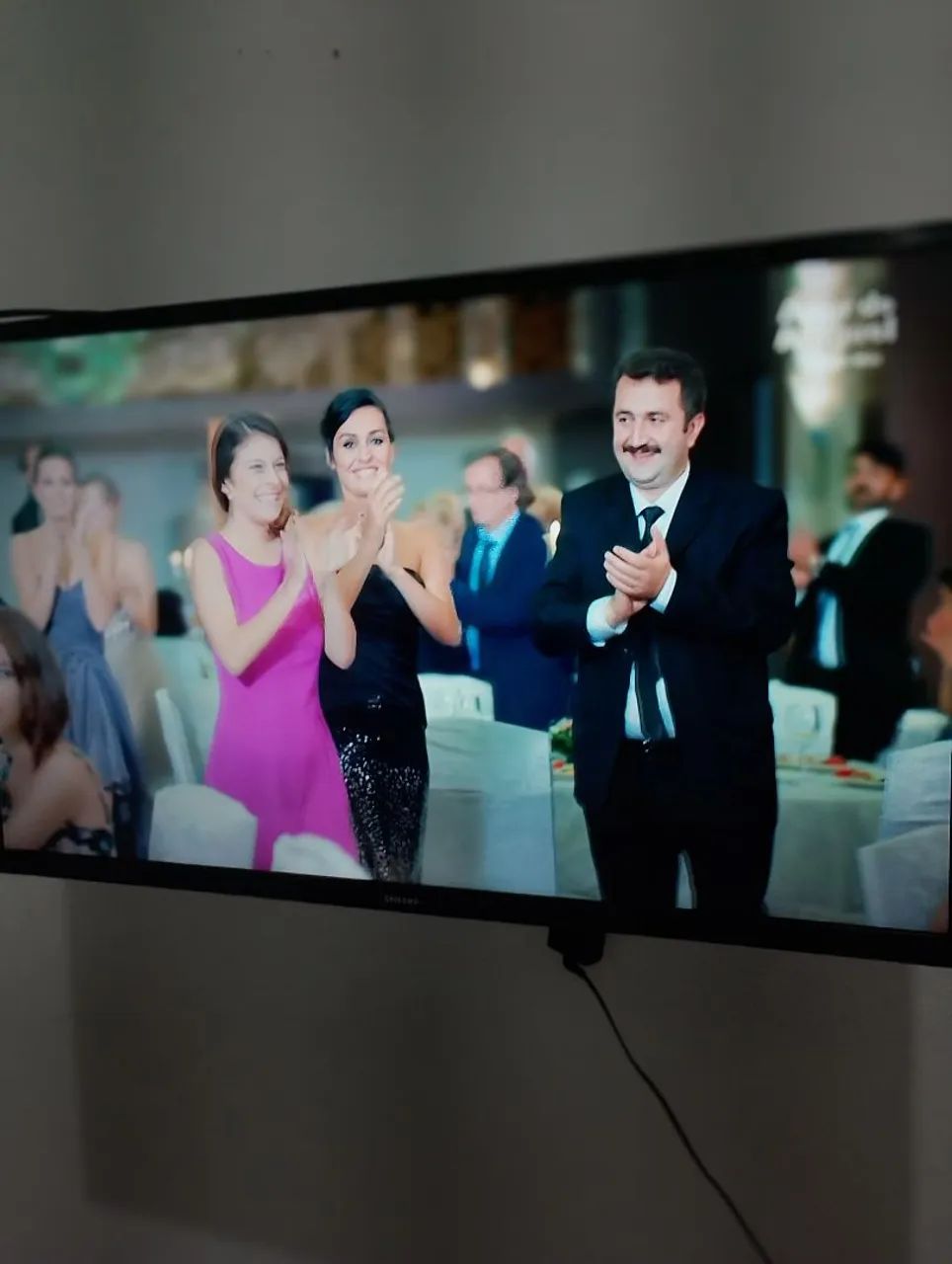 Smart Tv Samsung 32 polegadas  - Foto 4