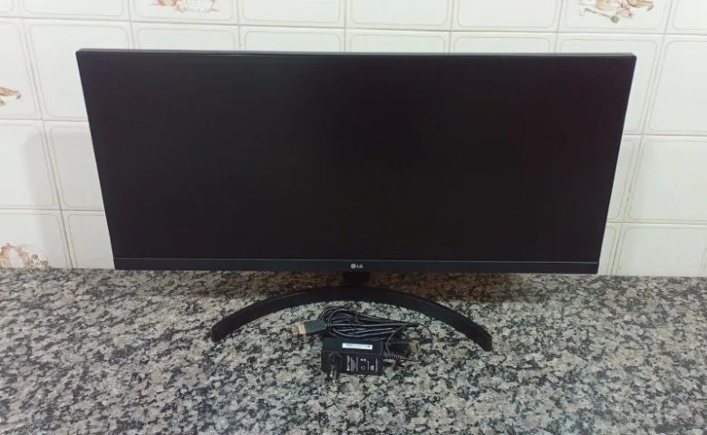LG UltraWide 29 IPS - 2 HDMI Full HD - Foto 2