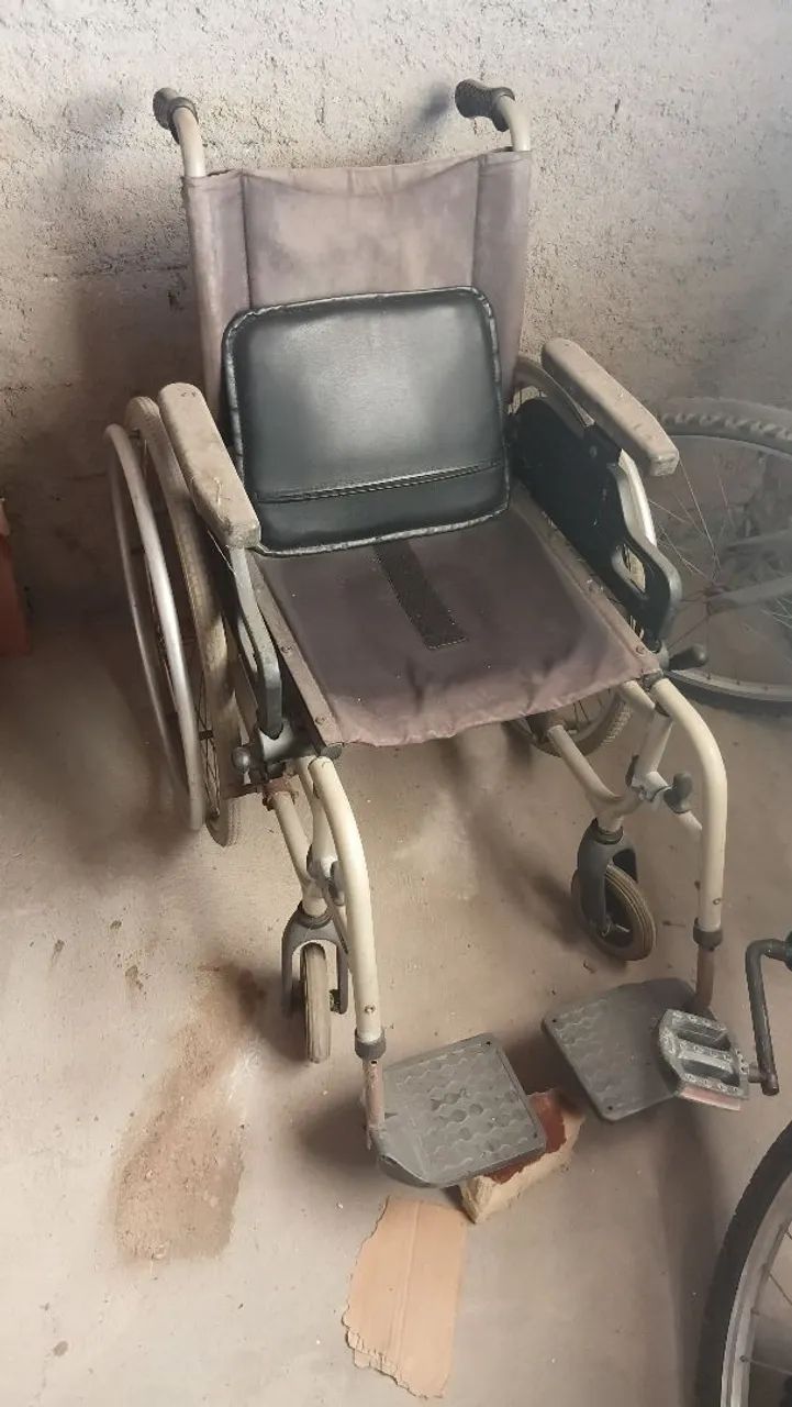 Cadeira De Rodas - Foto 2