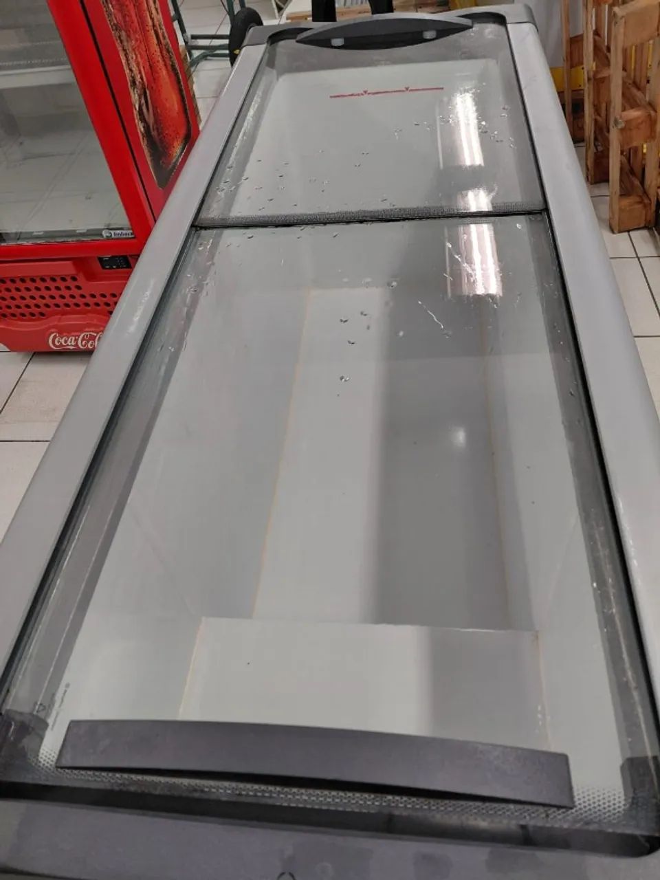 Freezer e Expositor Horizontal Metalfrio 505 Litros Branco NF55SB 220V - Foto 4