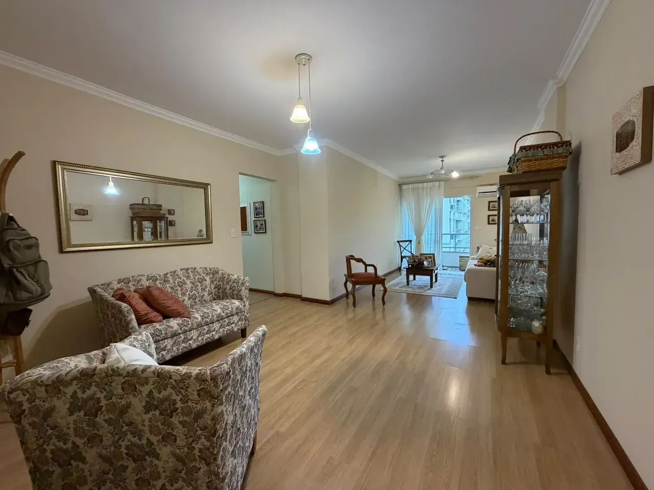 Apartamento de 4 dormitórios à venda naTrindade - Florianópolis - SC