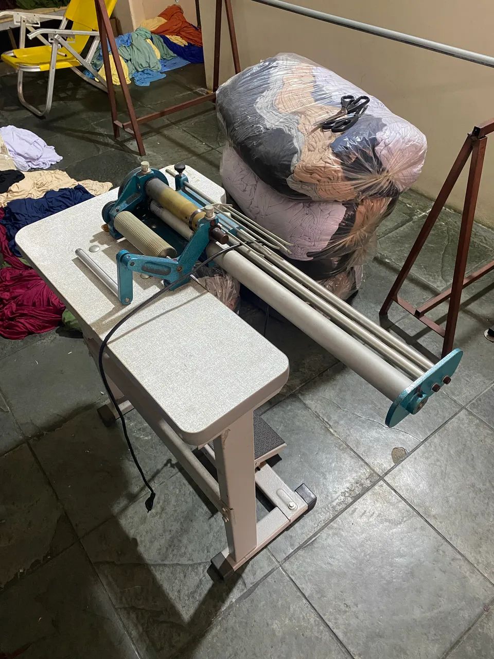 Máquina de cortar viés 408512876176353280