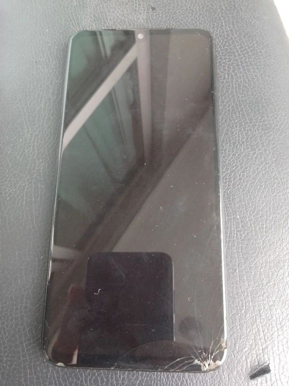 Celular LG G8 ThinQ  - Foto 2