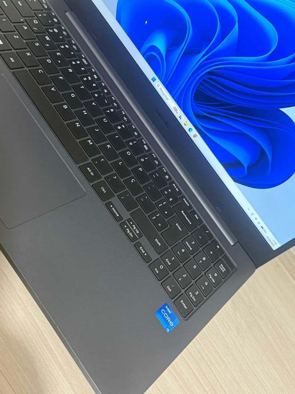 Vendo notebook Samsung Book2 Core i5 12a geração  - Foto 4