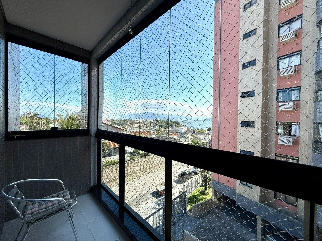 Apartamento com 2 dormitórios no Bom Abrigo - Foto 5