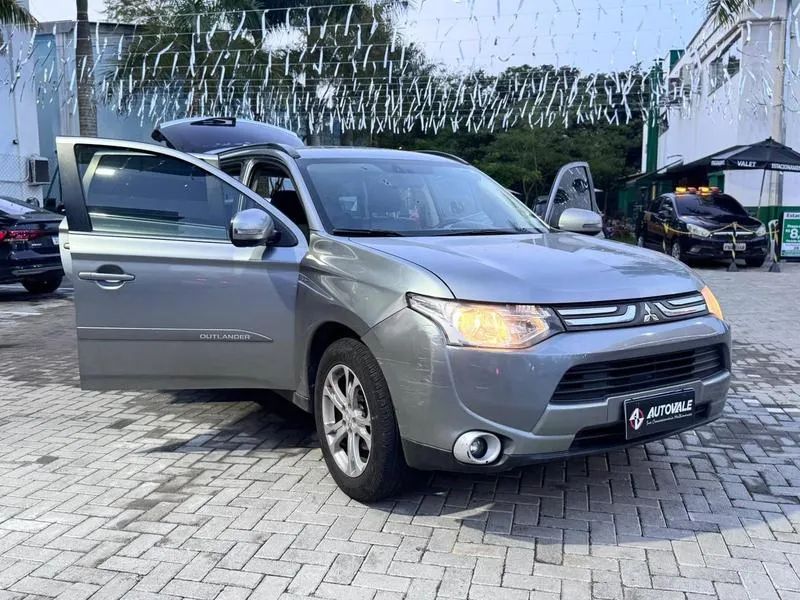 Mitsubishi Outlander 3.0/ GT 3.0 V6 Aut., foto 10 de 14