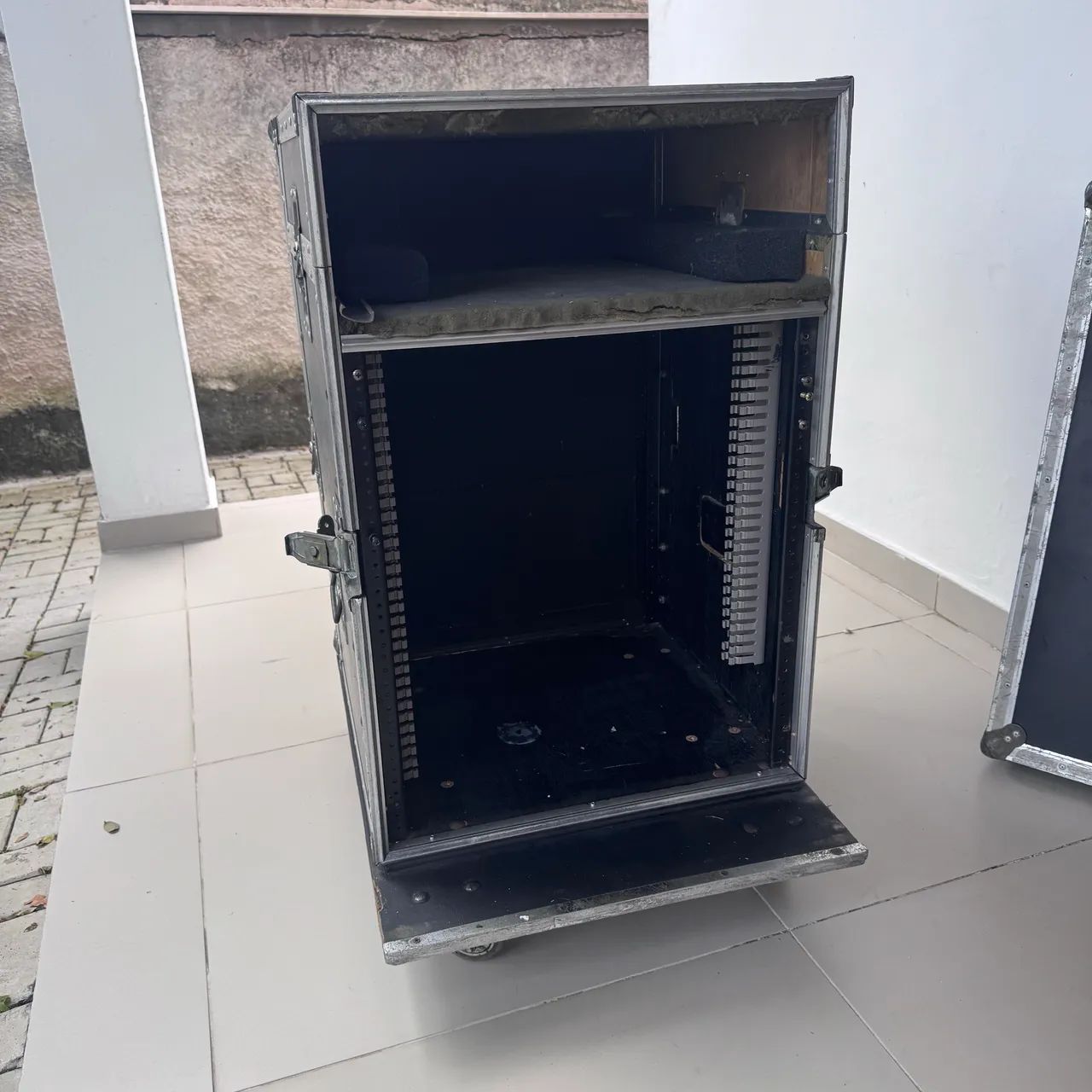 CASE PARA MESA 01v 12 U 