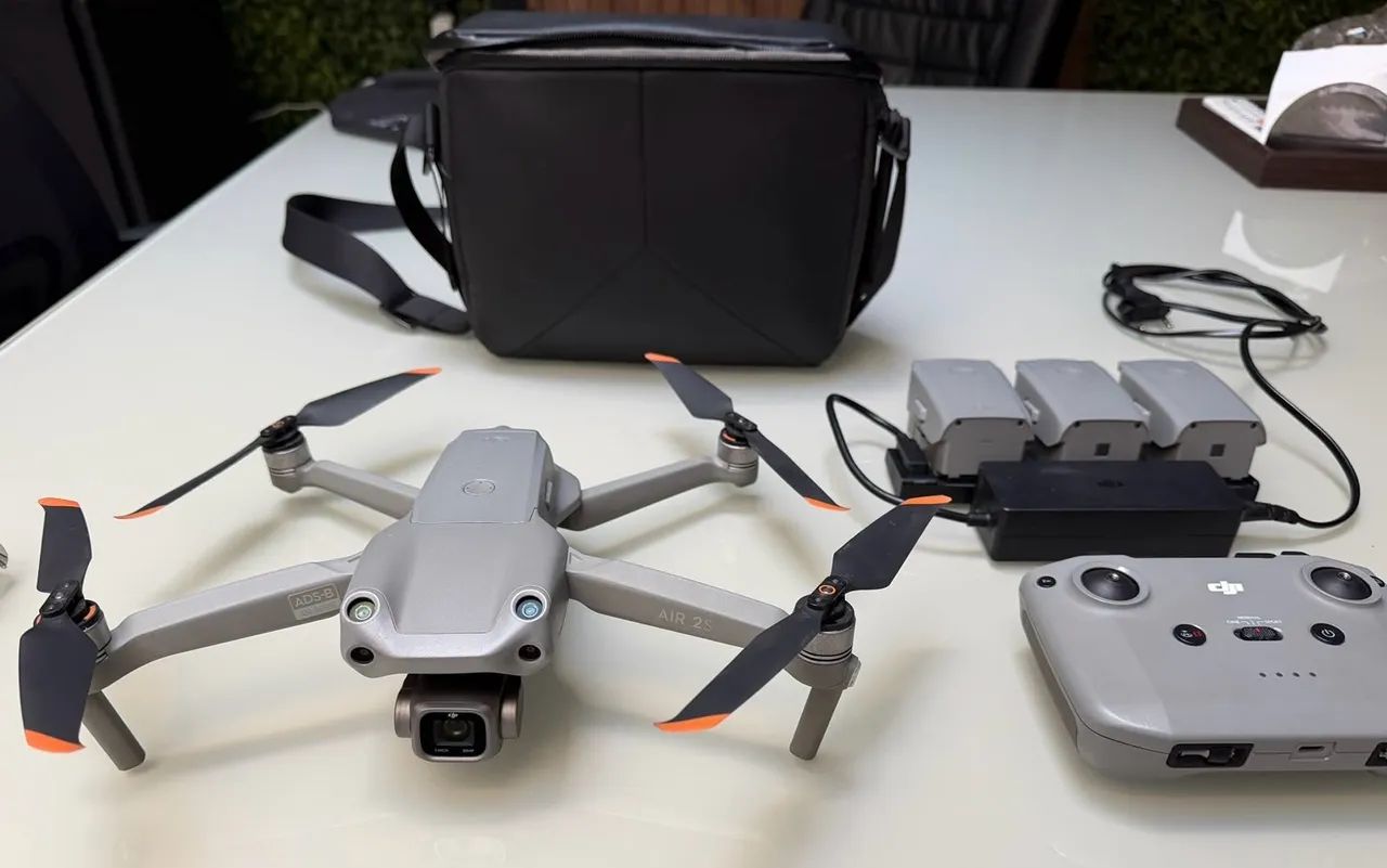 DJI Mavic Air 2S Fly More Combo