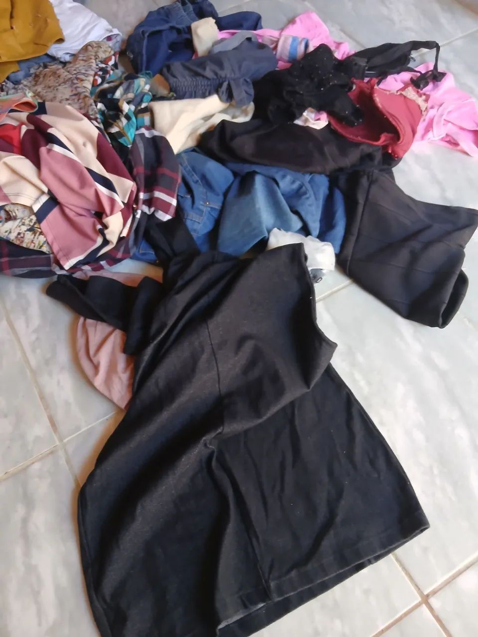 Lote de roupas/ feminina  - Foto 4