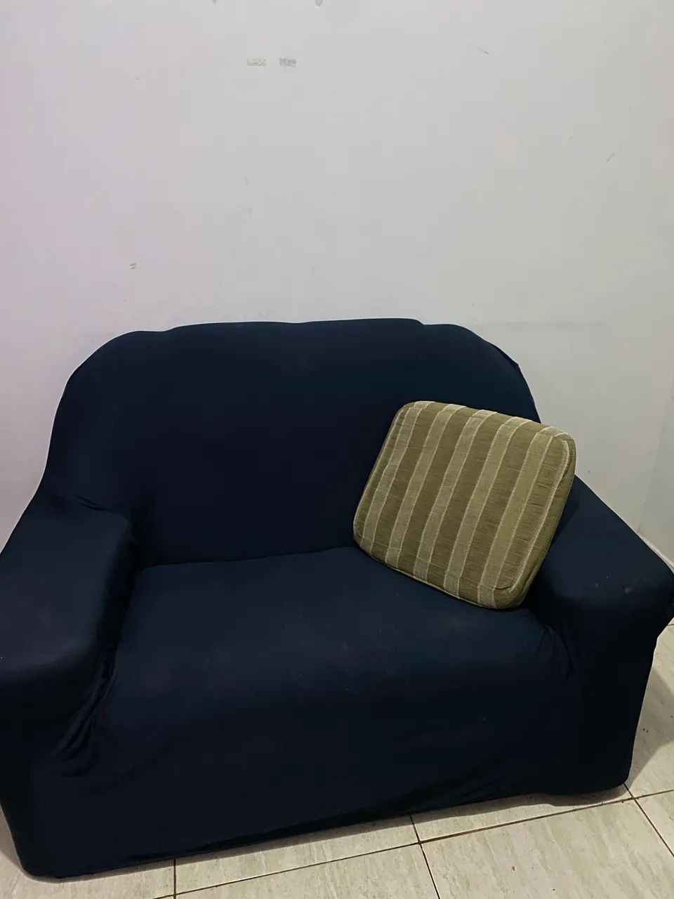 Sofá dois lugares usado 