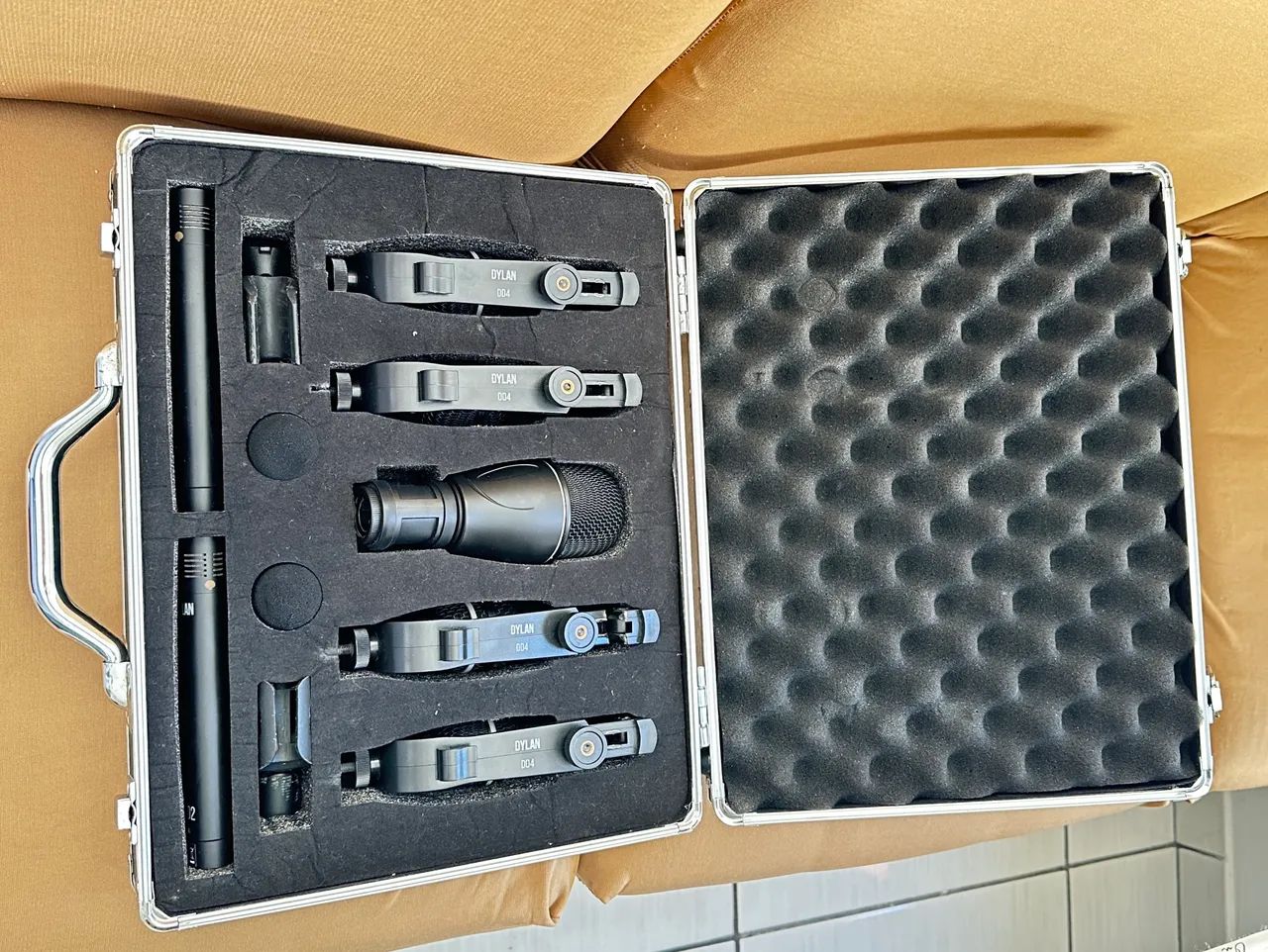 Kit de Microfones Dylan para Bateria e Percussão  - Foto 4