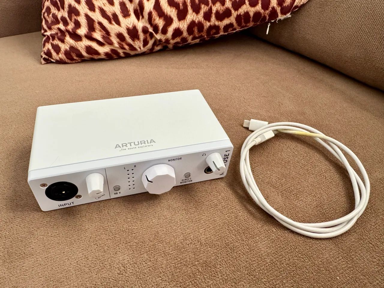 Interface de Audio Arturia Minifuse 1 seminova - Foto 3