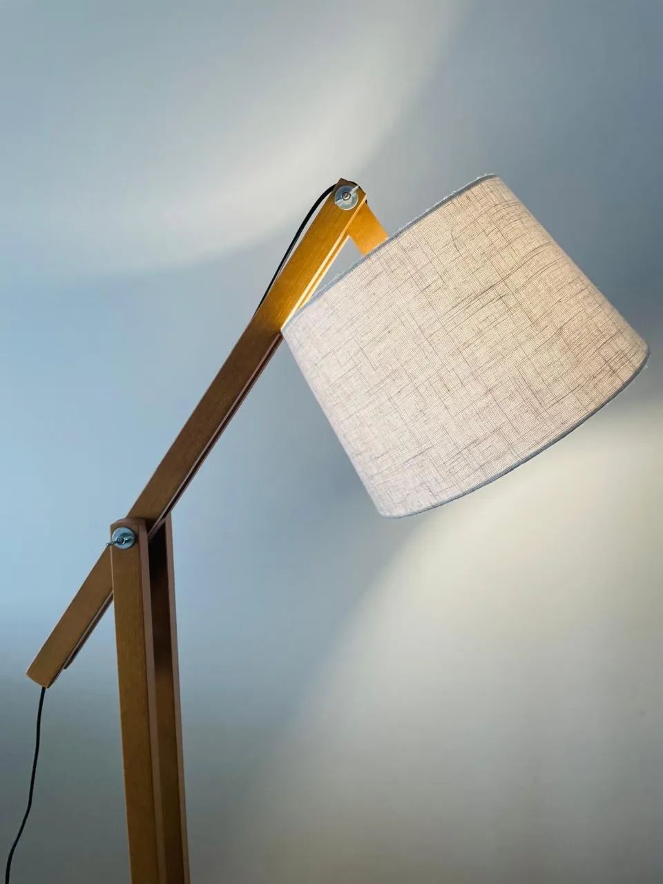 Luminária articulada