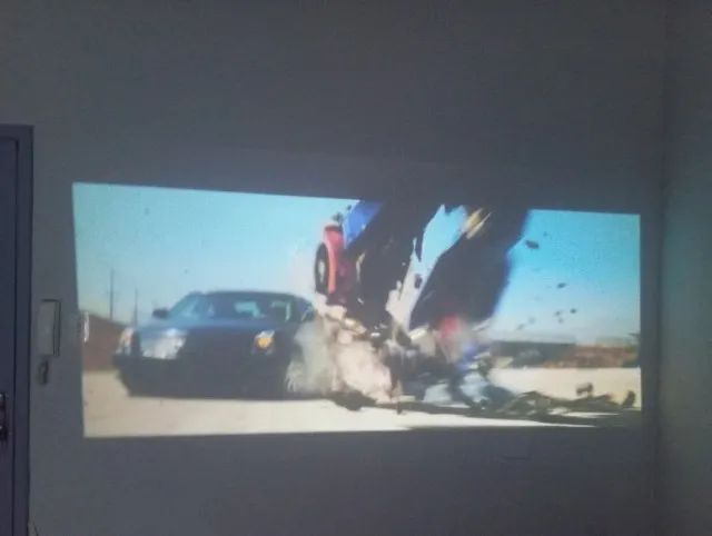 Projetor 130 Polegadas