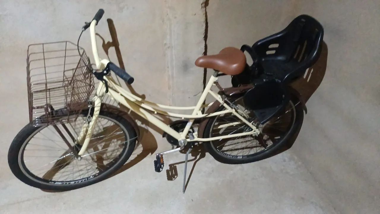 Bicicleta com cadeirinha e garupa - Foto 2