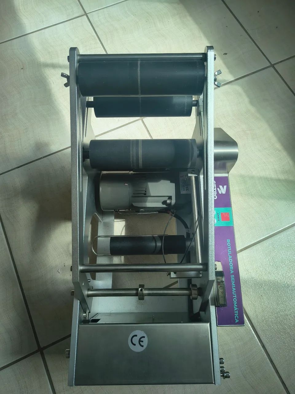Rotuladora semi automática cetro semi nova completa modelo CSLM 150 T - Foto 4
