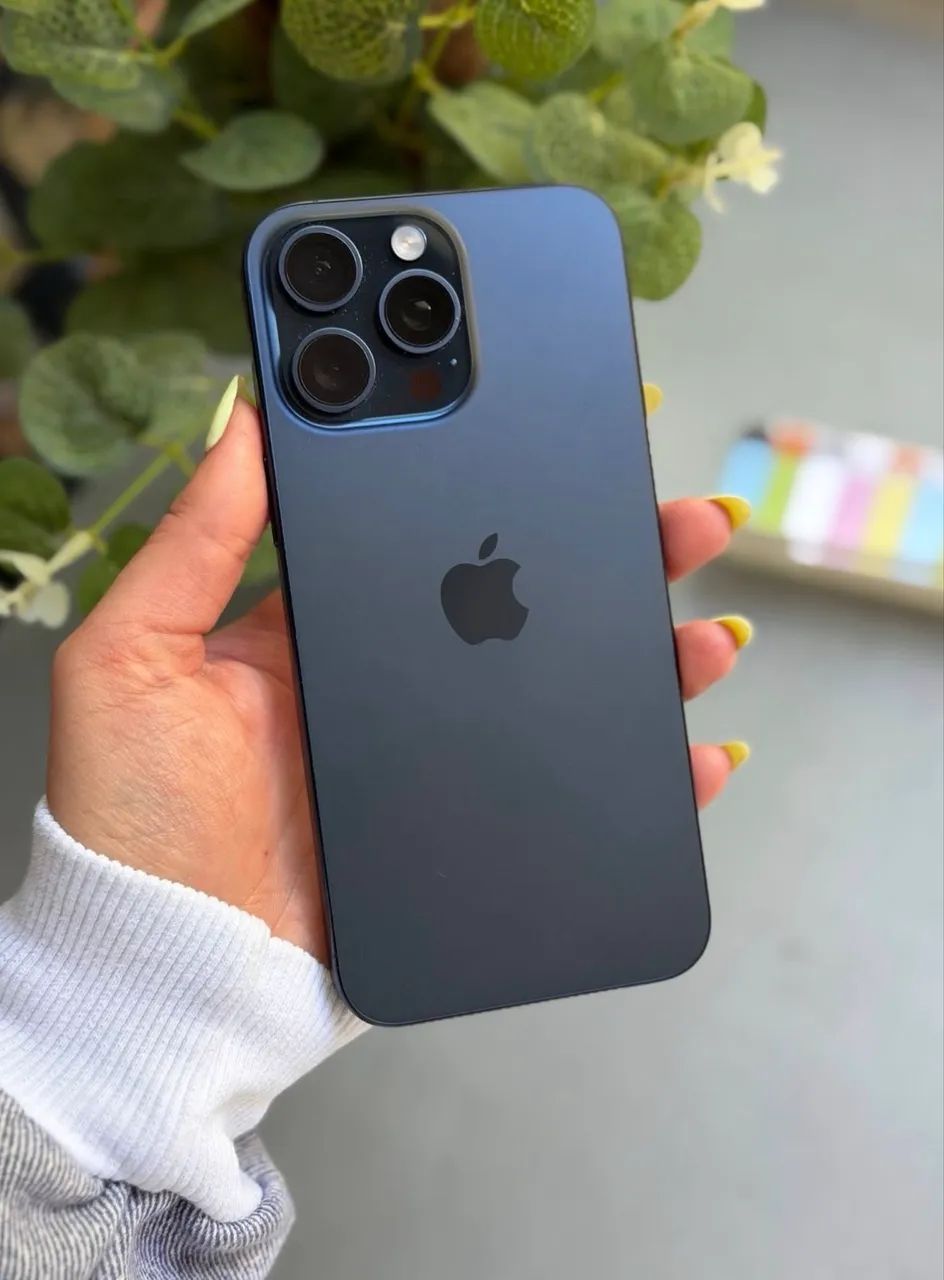 iPhone 15 Pro Max Face ID fora 