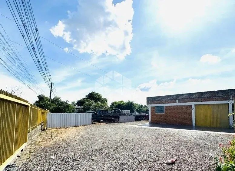Pavilhão com amplo terreno á venda no bairro São João - Foto 3