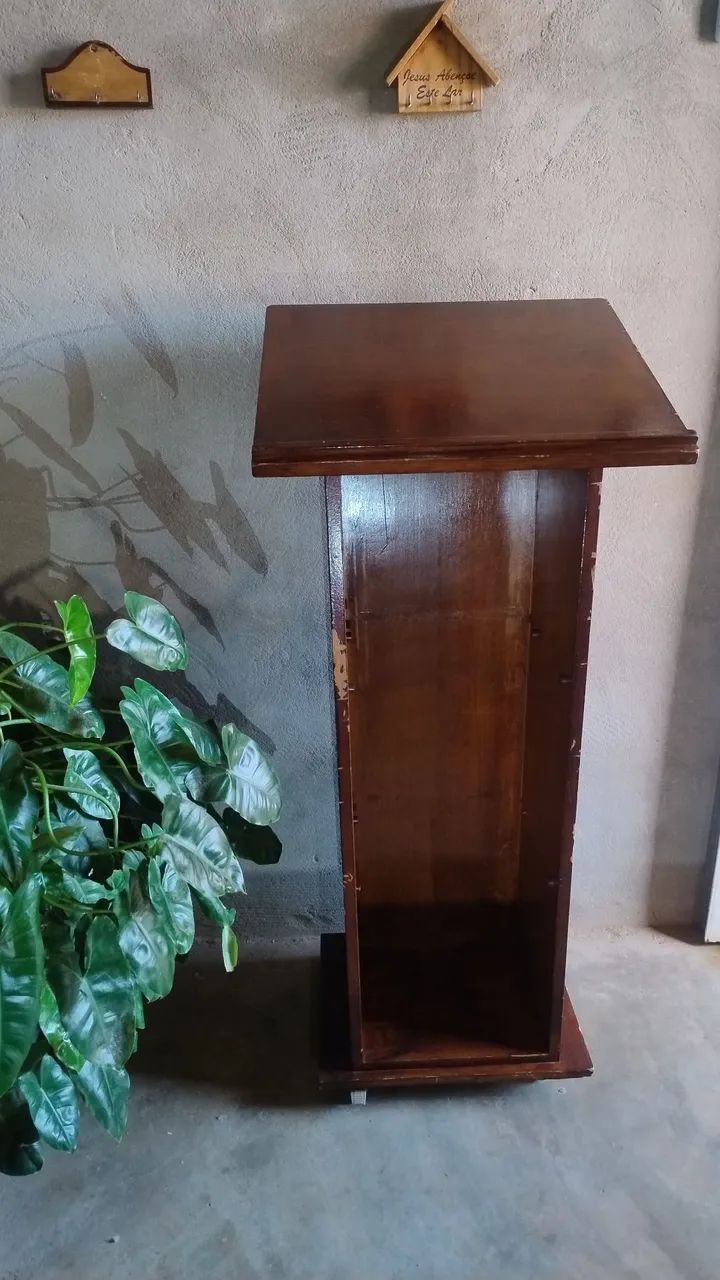 PÚLPITO DE MADEIRA PARA IGREJAS E PALESTRAS  - Foto 3