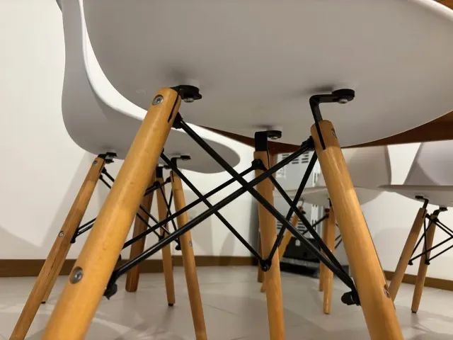5 cadeiras Eames Eiffel - Foto 2