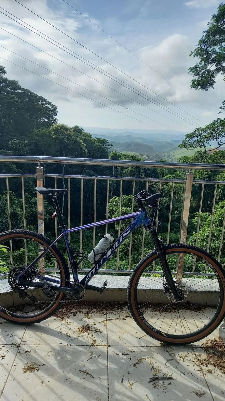 Bike first athymus aro 29  - Foto 4