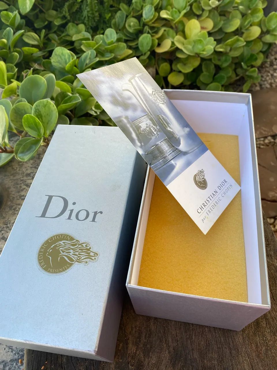 Caixa para presente DIOR (antiga loja Fréderic Chopin) - Foto 2